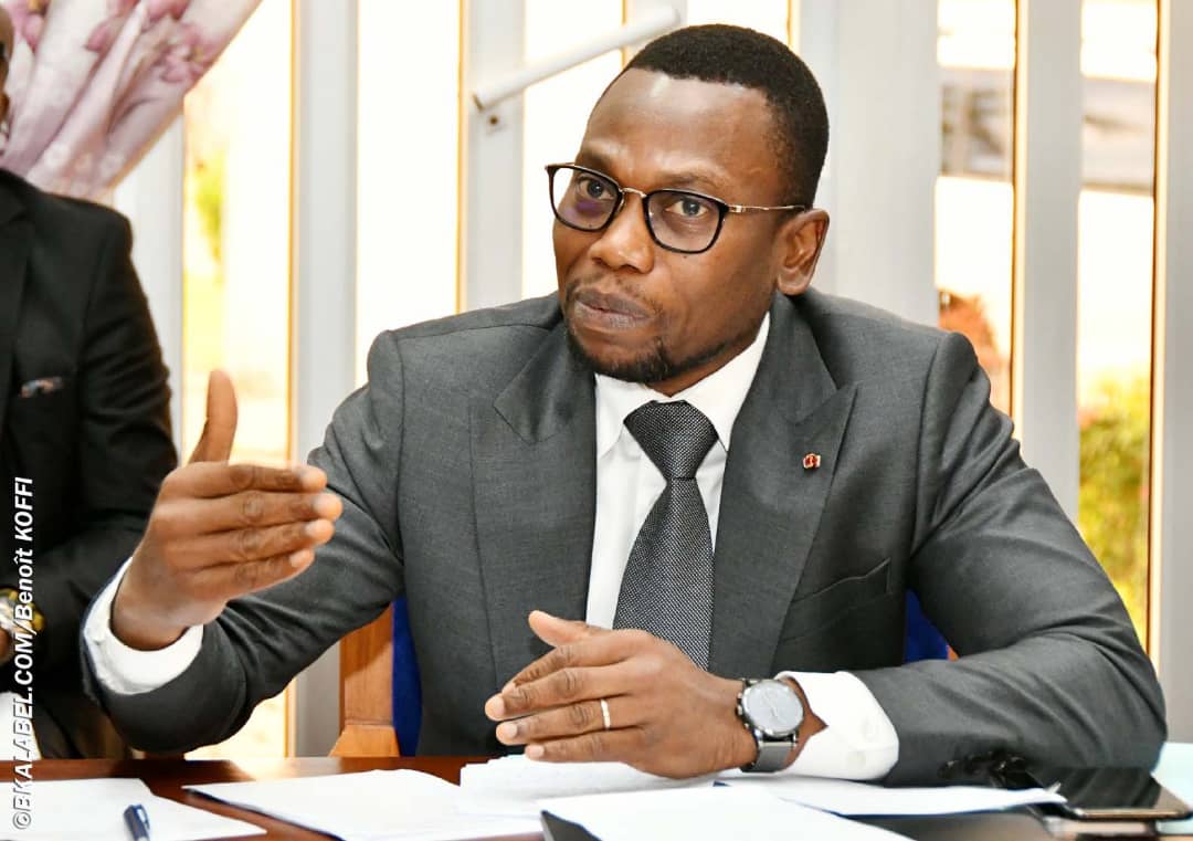 Ministre de la santé, Benjamin Hounkpatin