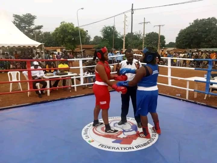 Sport: un initiative de la Febeboxe