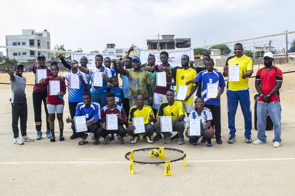 Staff et participants à l'issue de la formation