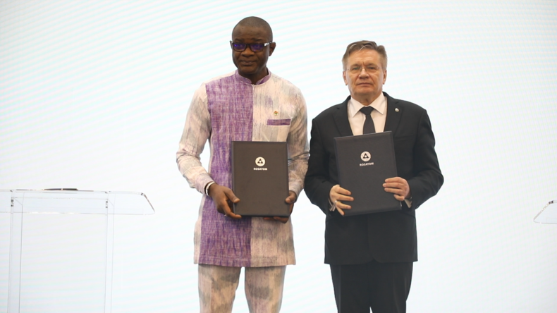 Le Burkina Faso et la Russie signent un accord sur le nucléaire civil