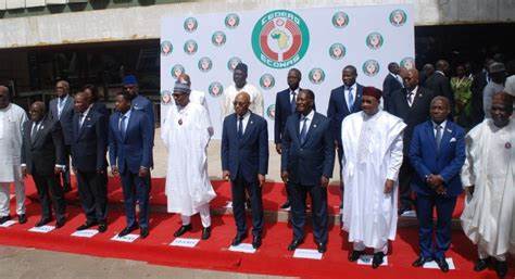 Sommet ordinaire de la Cedeao à Abuja: Julius Maada Bio nouveau président de l’organisation sous régionale