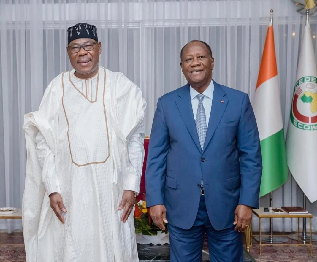 Présidentielle 2025 en Côte d’Ivoire: Boni Yayi conduit une mission à Abidjan