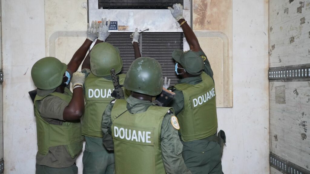 Saisie record de 643 kg de cocaïne au Sénégal: les Douanes et de la gendarmerie frappent fort à Rufisque