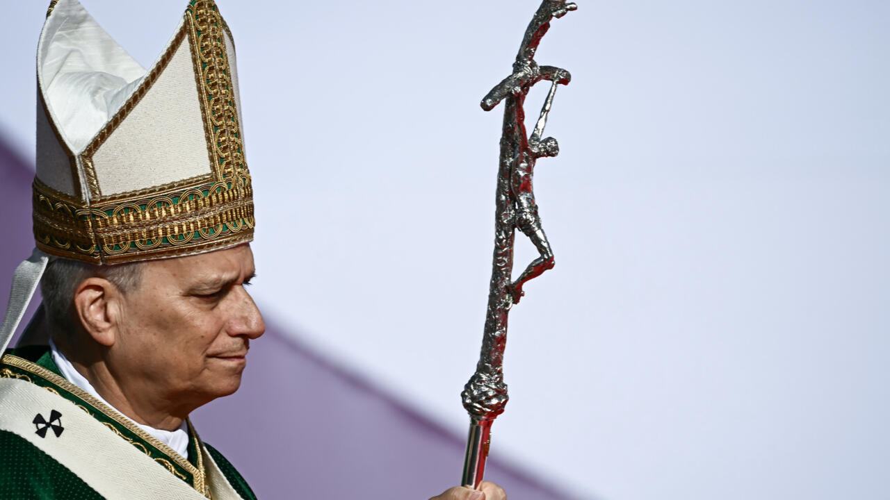 Le pape Léon XIV rend hommage aux victimes du crash d’hélicoptère au Ghana