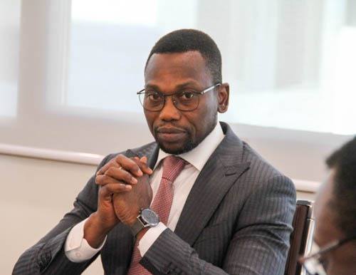Centre national hospitaliser universitaire  de Cotonou : les  membres du Conseil d'administration investis par  Benjamin Hounkpatin