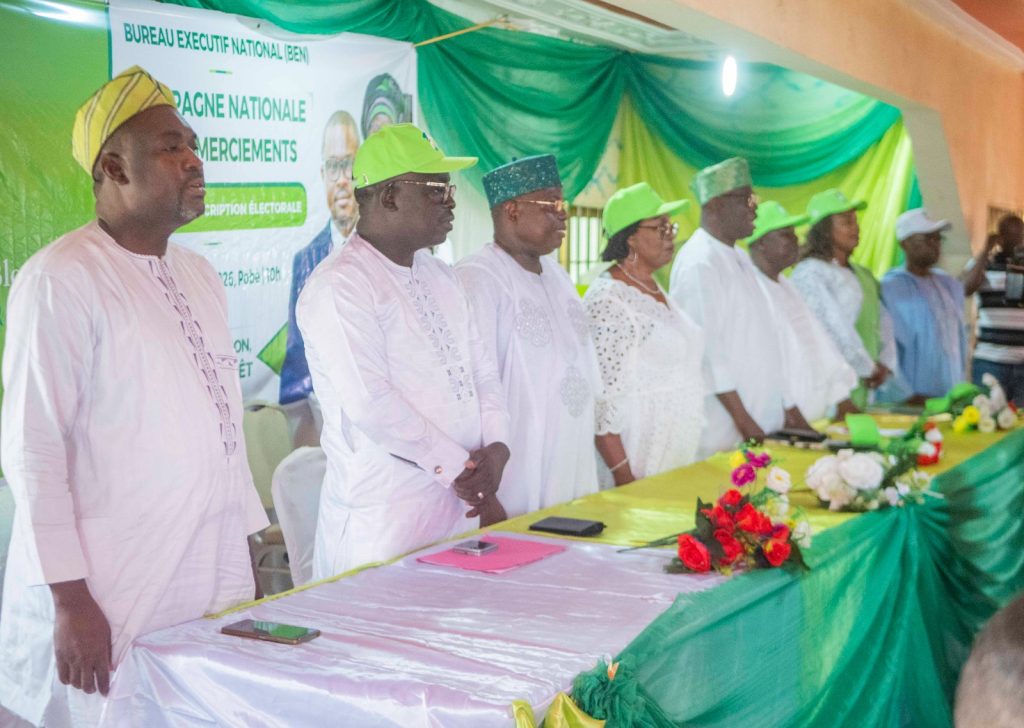 Meeting de remerciement du Br dans le Plateau : Le parti salue l'engagement et la fidélité de ses militants.