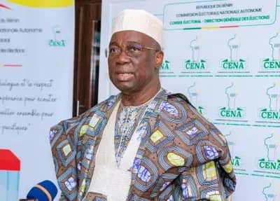 Préparatifs de la présidentielle au Bénin : La Céna arme les agents électoraux de la diaspora.