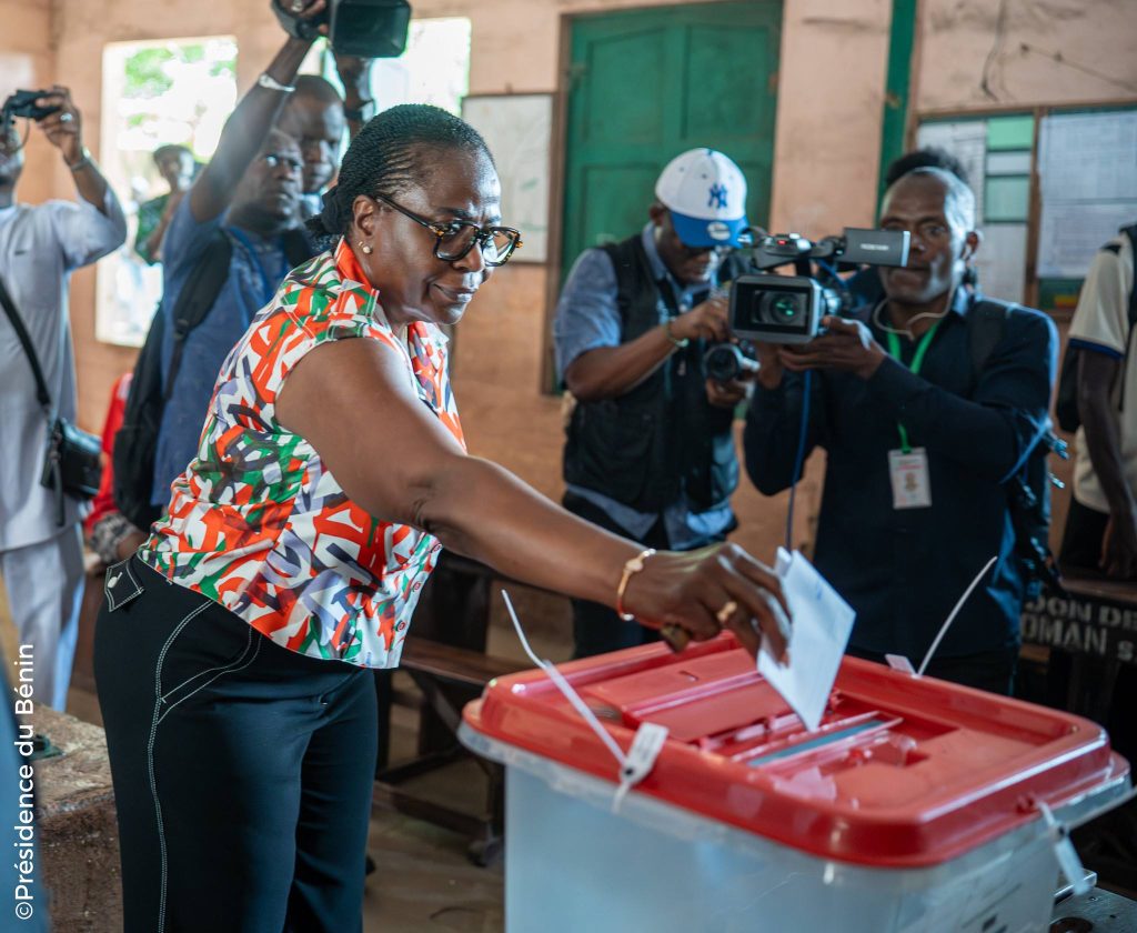 Présidentielle 2026 au Bénin : Patrice Talon vote pour la dernière fois en tant que chef de l’État.