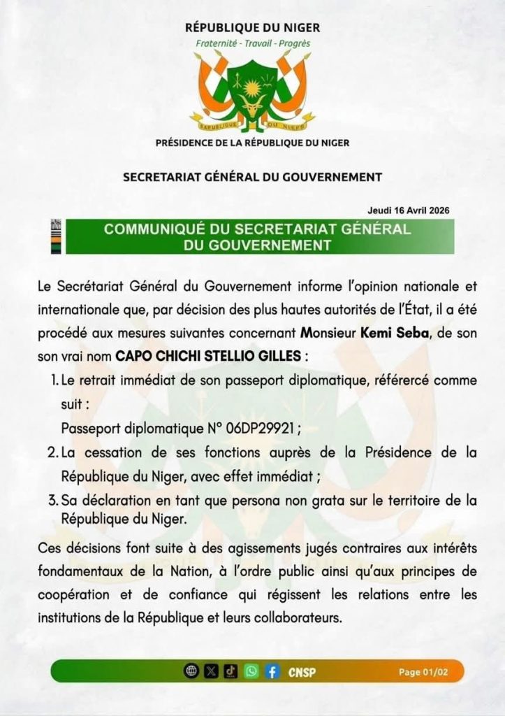 Déclaré persona non grata au Niger : Kemi Seba lâché par Niamey et passeport diplomatique retiré.